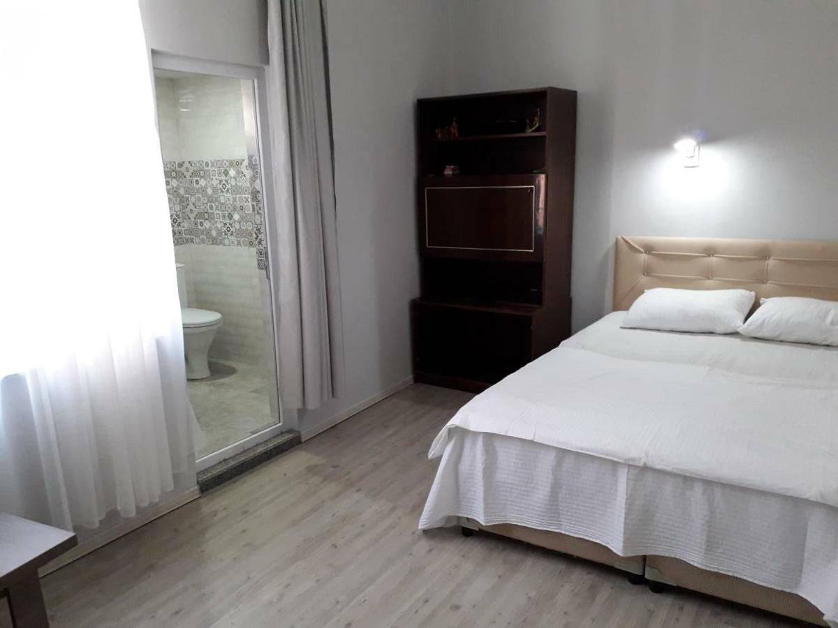 Zaza Guest House Kobuleti Eksteriør bilde